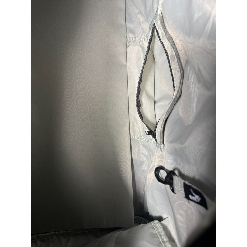 TravisMathew Lateral Duffel Travel Blue Bag w/Logo On One Side - Picture 10 of 10